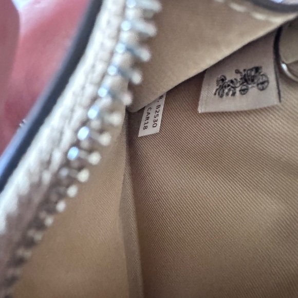 Coach Mini Skinny ID Card Case Wallet Keychain in Lemon Print - Picture 7 of 7